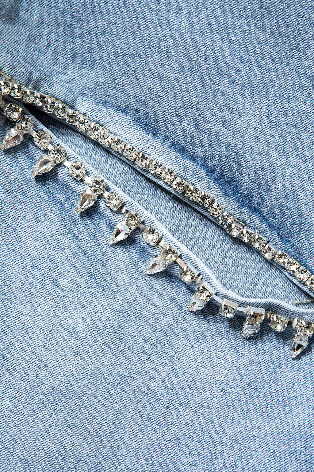 Evian Jeans Ripped Straight-Leg con Rhinestones