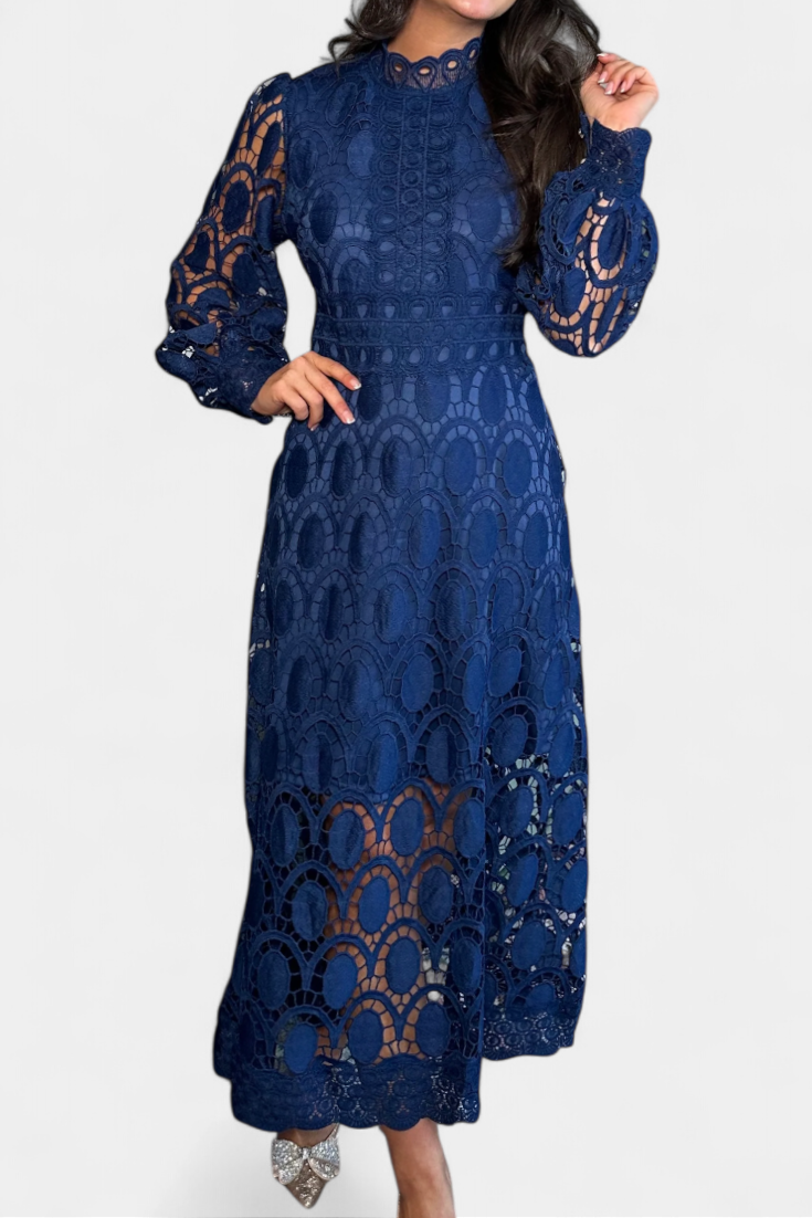 Jovie Vestido Midi de Encaje Bordado con Cuello Alto