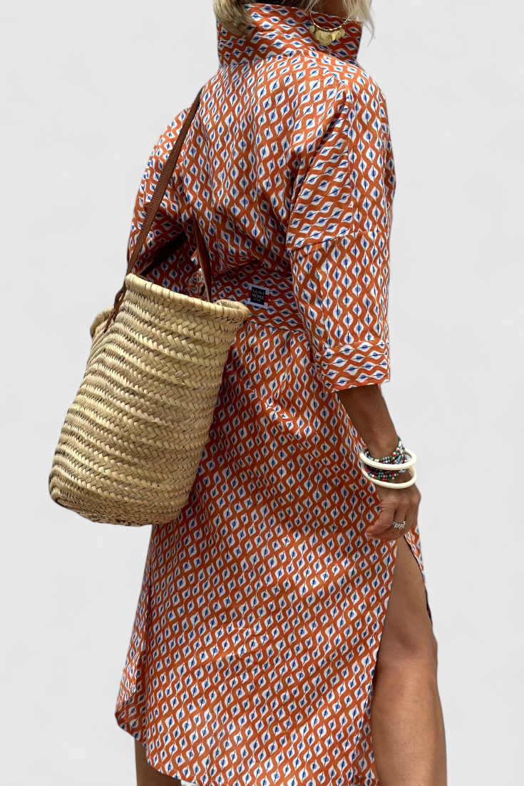 Sherlyn Vestido Camisero de Rayas con Estilo Atemporal