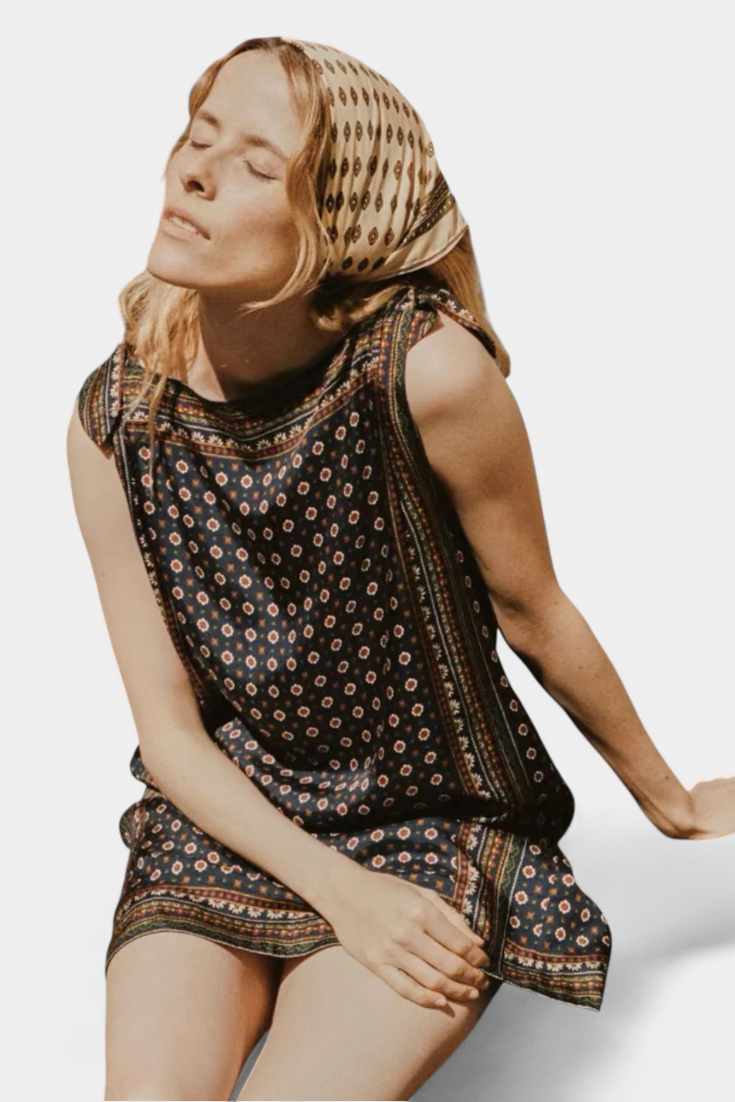 Lorena Vestido Mini Montmartre Foulard