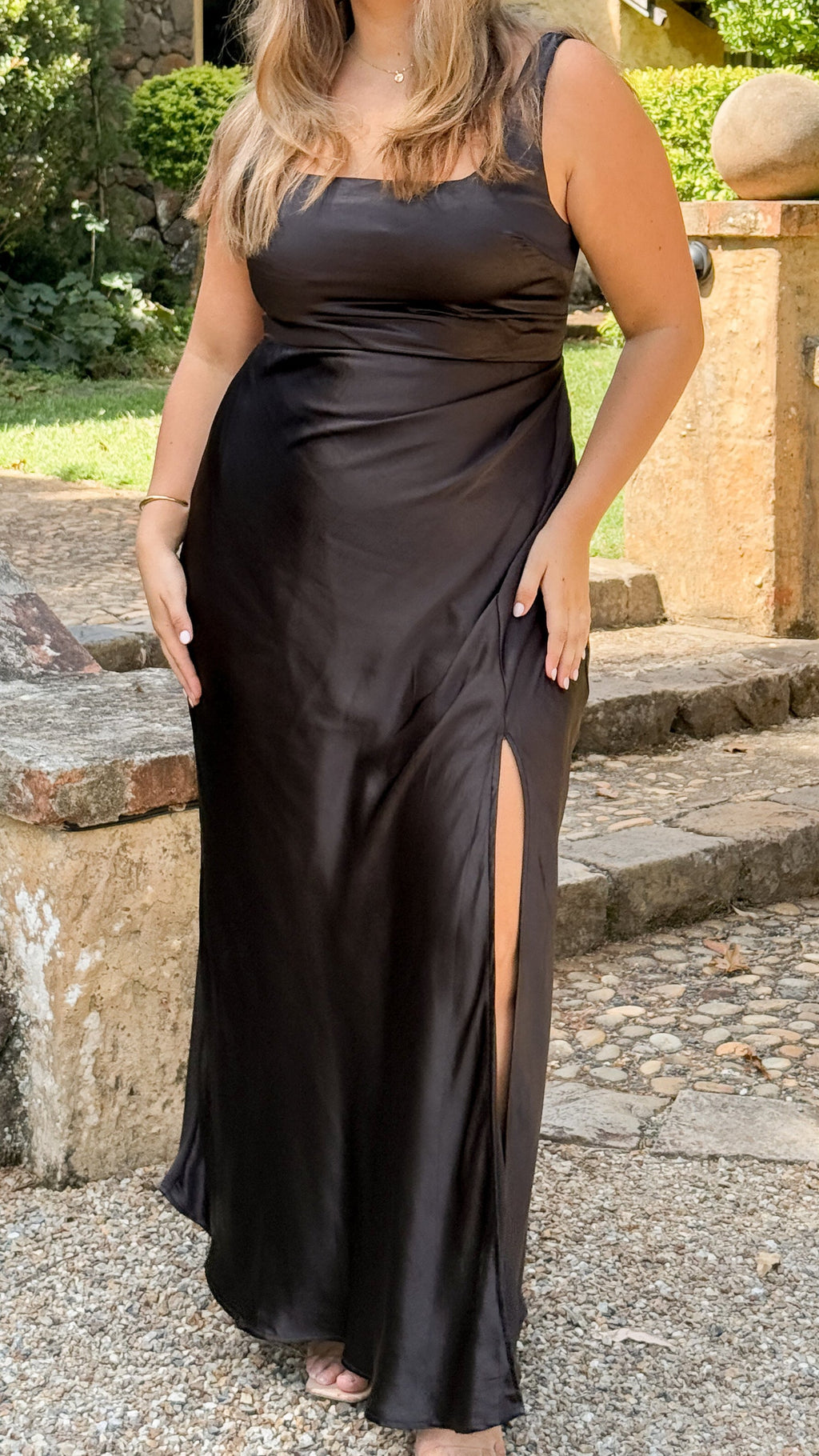 Vestido Maxi Alaria - Negro