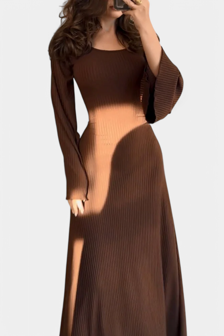 Livia Vestido de Punto con Cintura