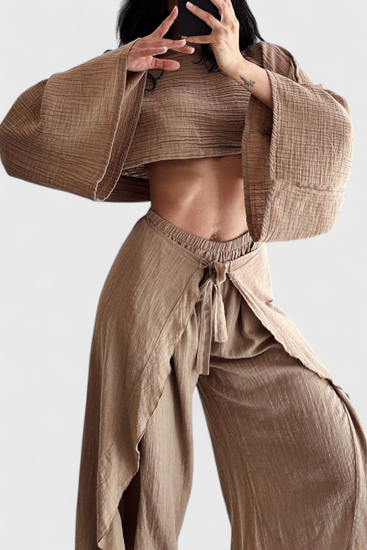 Elsie Conjunto Fluido con Kimono y Pantalón Cruzado