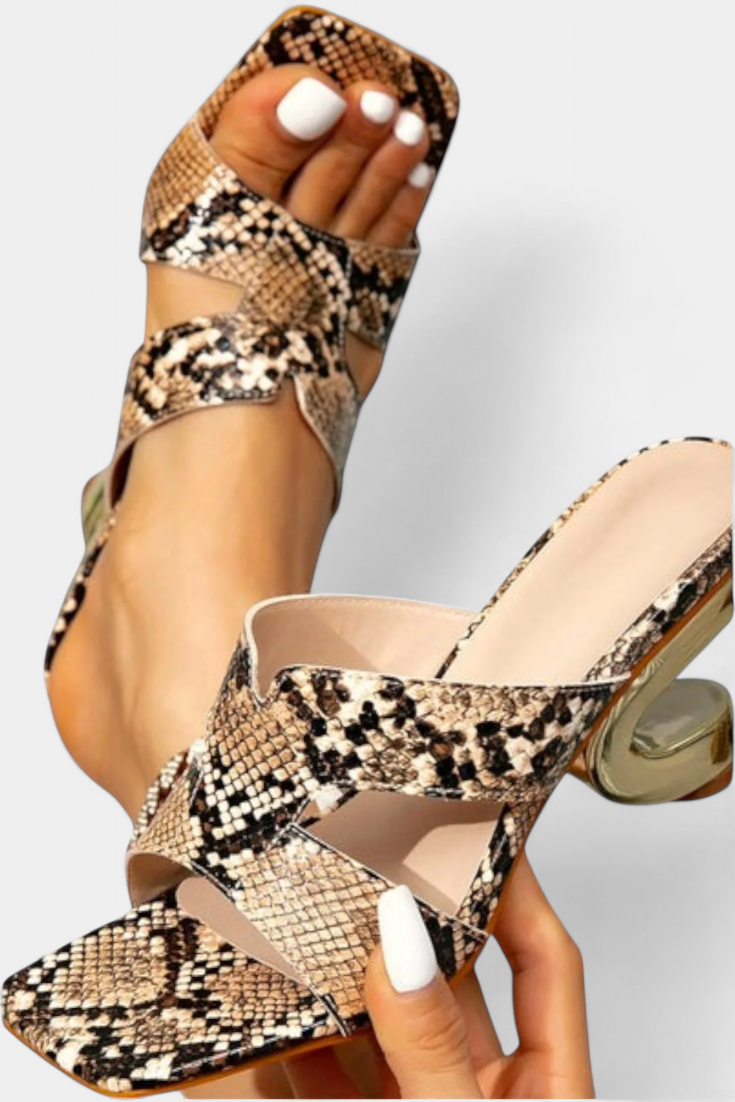 Megan Tacones Stiletto con Estampado de Serpiente