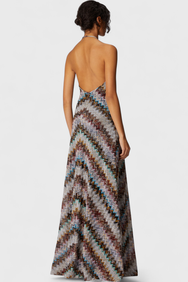 Melisa Vestido Largo Halter con Zigzag Lamé y Acabado Iridiscente