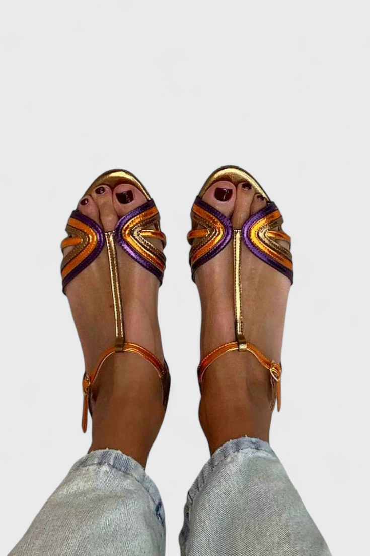 Raluca Sandalias Doradas con Correa en T Multicolor y Hebilla