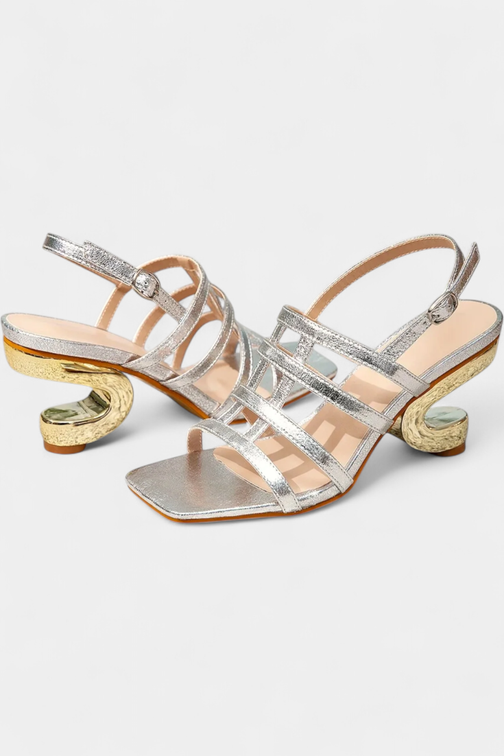 Deborah Tacónes Metálicas Brillantes