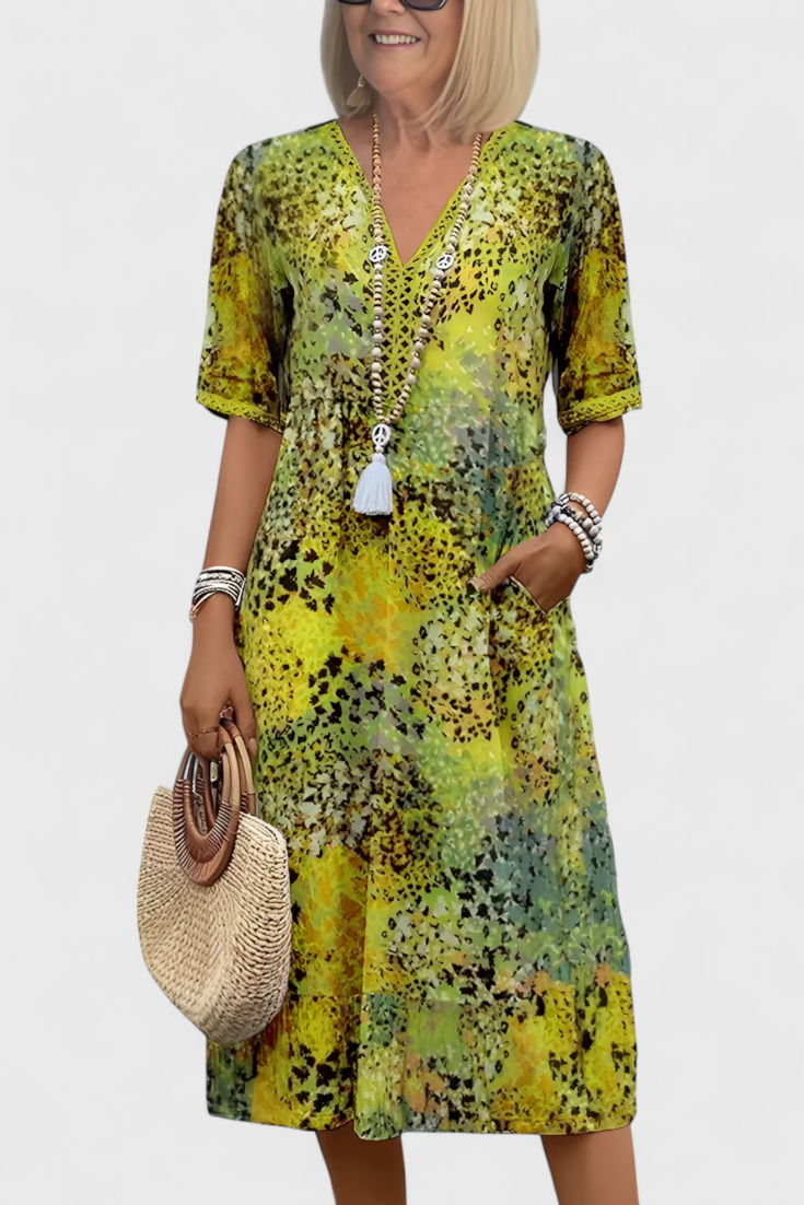 Perla Vestido Boho con Estampado Floral y Detalles en Crochet